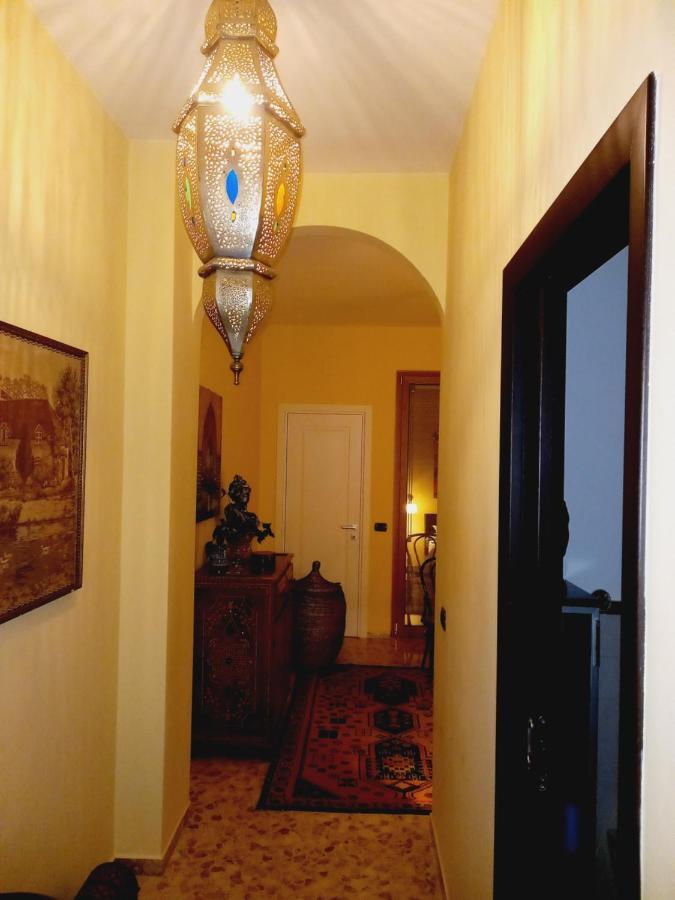 Confortevole Bari Esterno foto